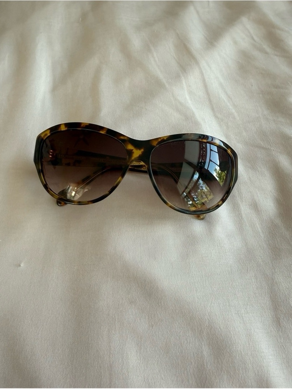 Oliver Peoples Women's Oval Gradient Brown Sunglasses